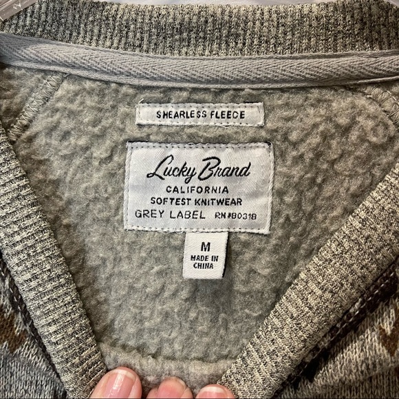 Lucky Brand Unisex Sweater Bigfoot 